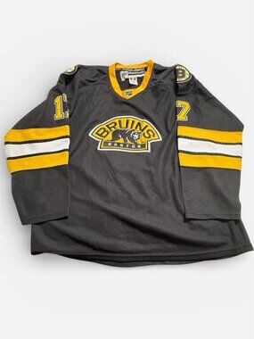 Boston Bruins Milan Lucic 17 Reebok NHL Jersey XL 52 Fight Strap Canada